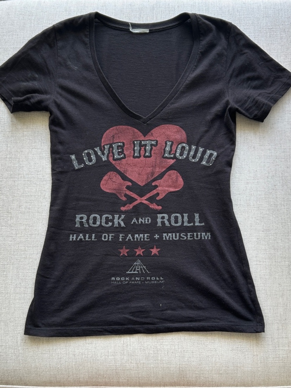 Vintage Love it Loud Rock and Roll Hall of Fame Museum Black Graphic Tee Tshirt